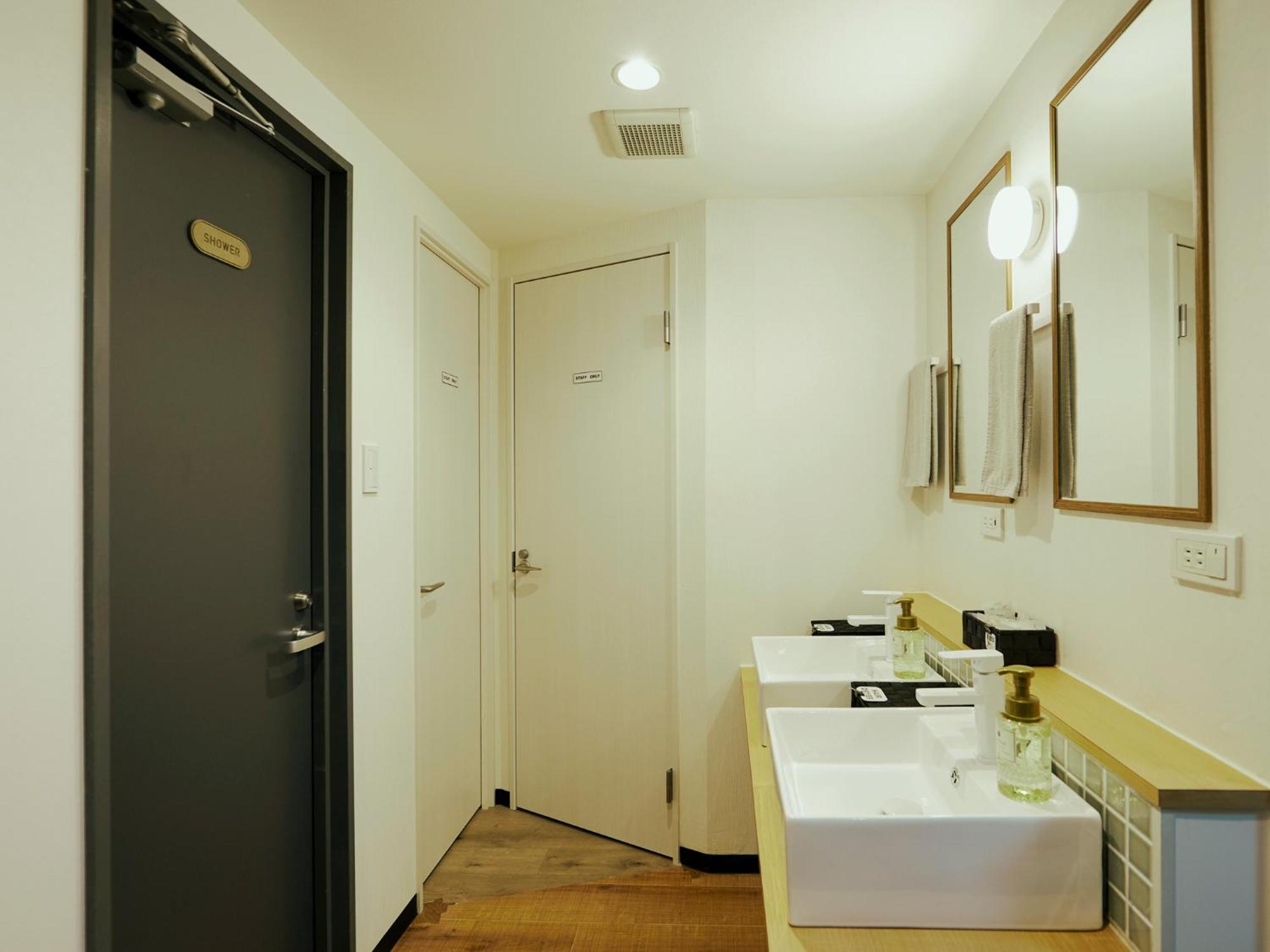 Akasaka Guesthouse Hive Tokyo prefektur Exteriör bild